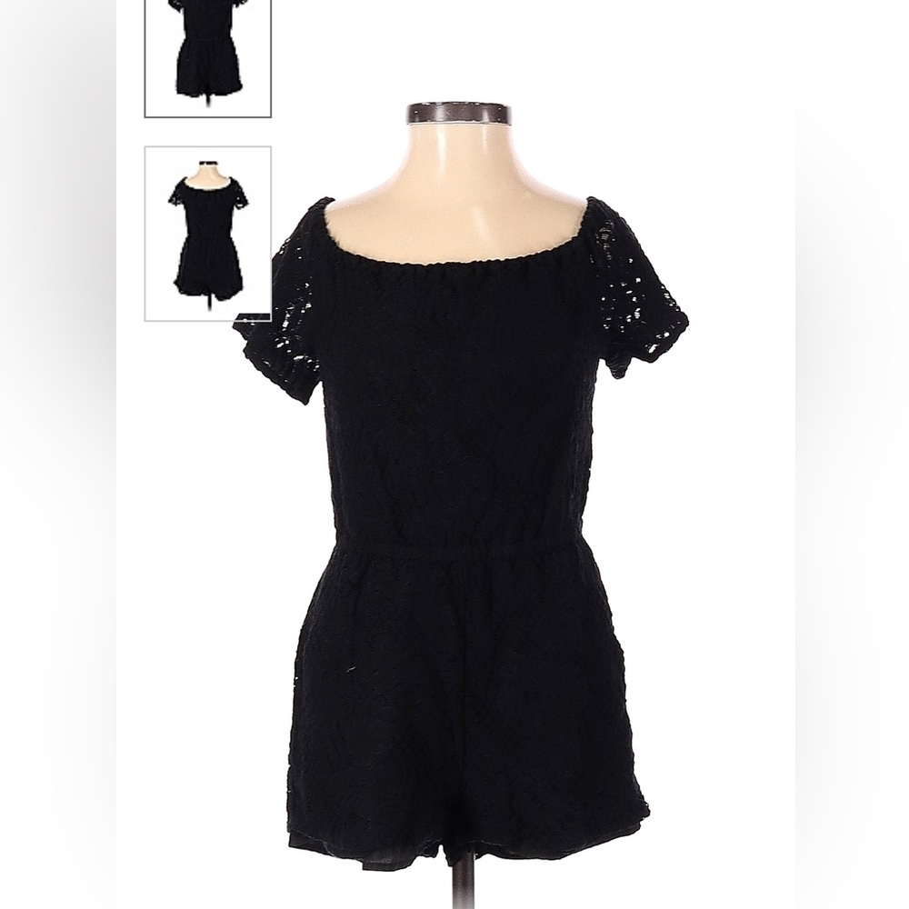 BB Dakota size medium black lace romper.  Only worn once.  Comfy and cute!